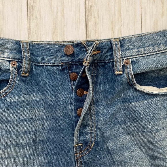 We the Free Distressed Jean Shorts | Size 31 - Picture 5 of 6